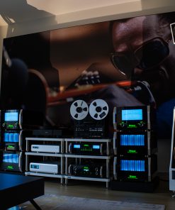 Alternative view of Ensemble HIFI McIntosh, Wilson Audio, APL et Bergmann